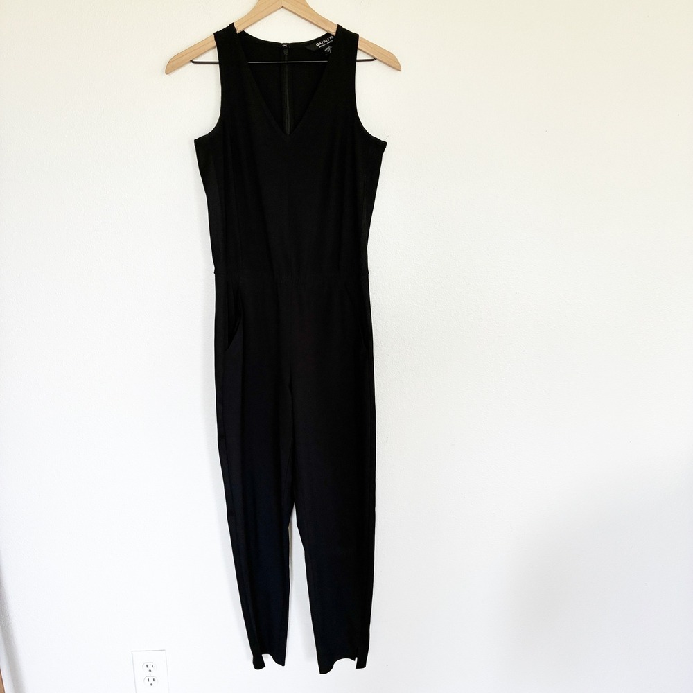 Athleta Brooklyn Jumpsuit Womens 0 Black V-Neck Sleeveless Slim Leg Modern